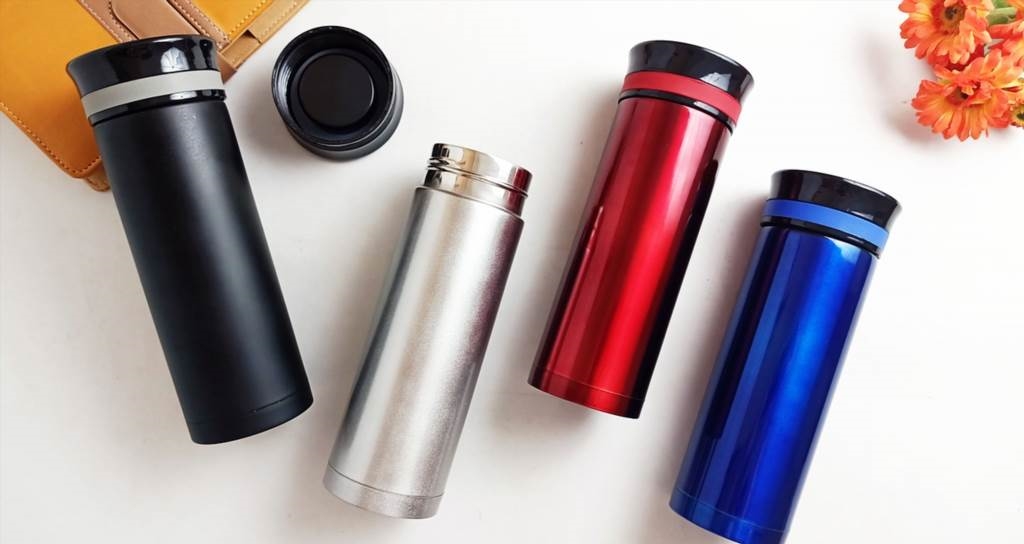 Termosy na pikniki – czy trzymają zimno